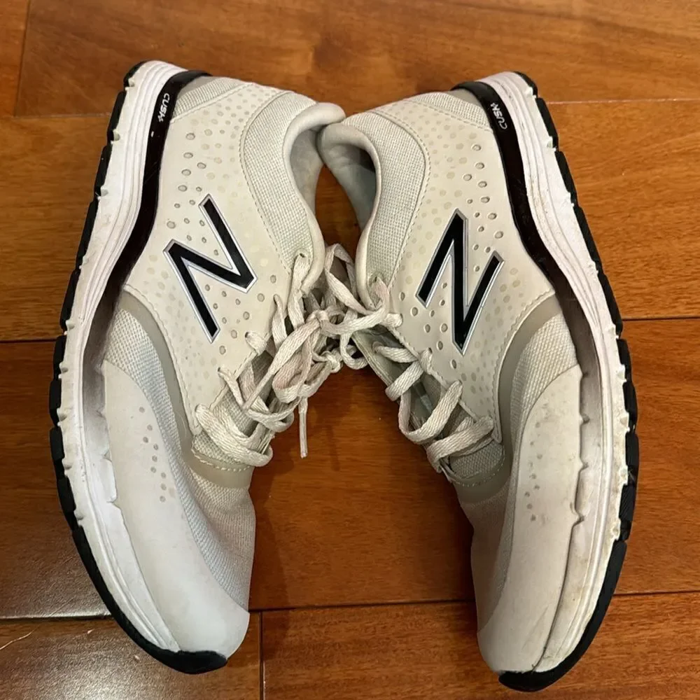 New Balance Light Gray/White Cush Running Shoes Women’s‎ Size 8.5
